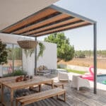 Aménager ses extérieurs : les incontournables pour une maison fonctionnelle et design